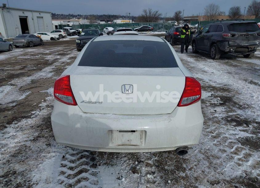 Photo 16 of 2011 Honda Accord 2.4 LX-S (VIN 1HGCS1B39BA012571)