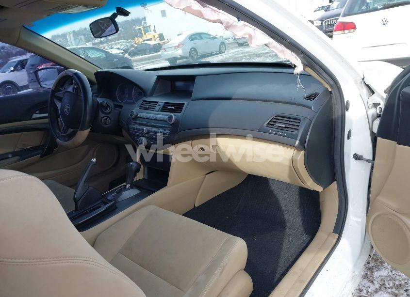 Photo 5 of 2011 Honda Accord 2.4 LX-S (VIN 1HGCS1B39BA012571)