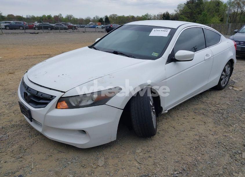 Photo 2 of 2011 Honda Accord LX-S (VIN 1HGCS1B39BA012845)