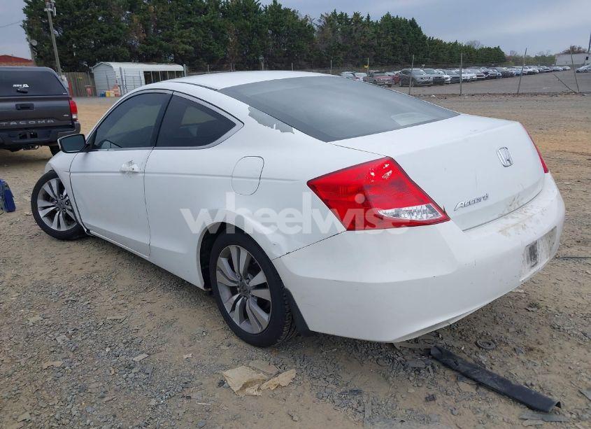 Photo 3 of 2011 Honda Accord LX-S (VIN 1HGCS1B39BA012845)