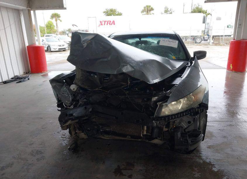 Photo 13 of 2010 Honda Accord 2.4 EX (VIN 1HGCS1B73AA000255)