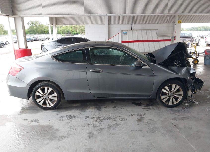 Photo 14 of 2010 Honda Accord 2.4 EX (VIN 1HGCS1B73AA000255)