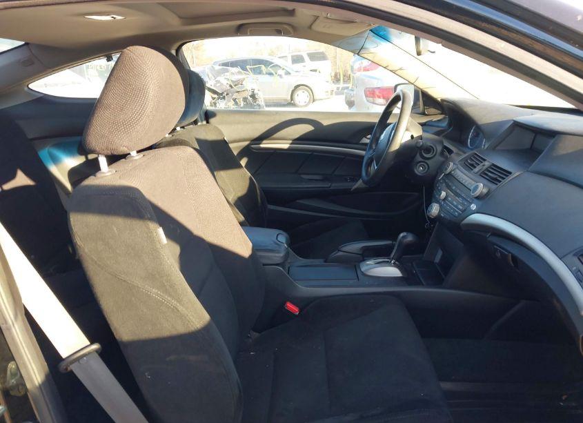 Photo 15 of 2010 Honda Accord 2.4 EX (VIN 1HGCS1B73AA005102)