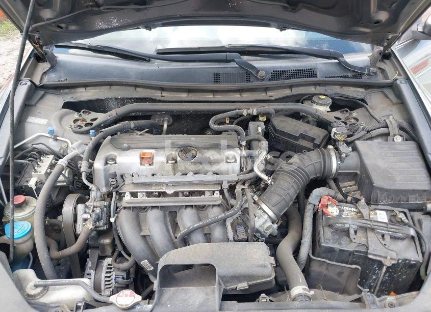 Photo 10 of 2011 Honda Accord 2.4 EX (VIN 1HGCS1B73BA011242)