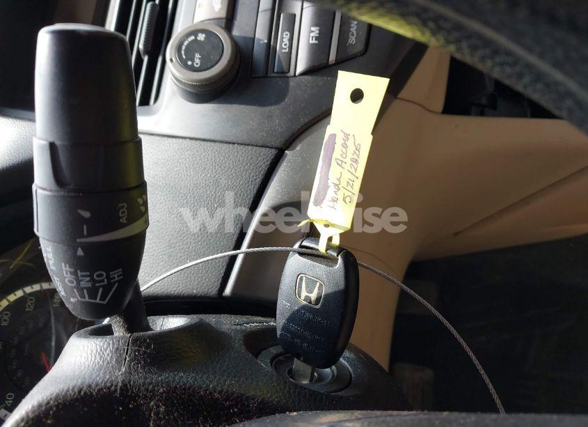 Photo 11 of 2010 Honda Accord 2.4 EX (VIN 1HGCS1B74AA019364)