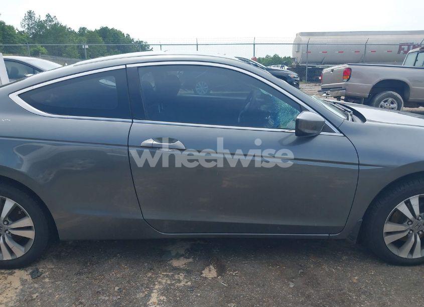 Photo 13 of 2012 Honda Accord 2.4 EX (VIN 1HGCS1B74CA018265)