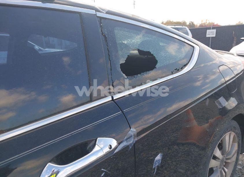 Photo 6 of 2011 Honda Accord 2.4 EX (VIN 1HGCS1B75BA012179)