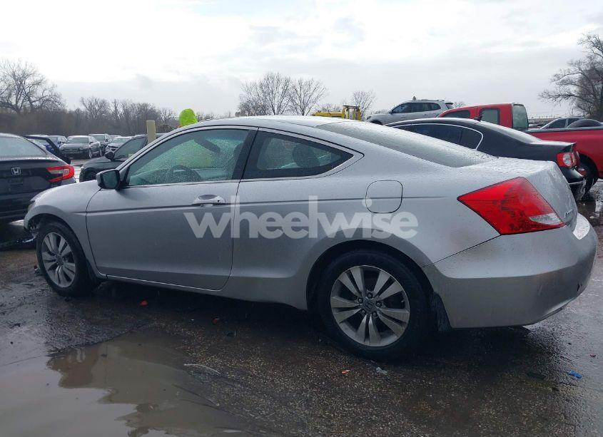 Photo 14 of 2011 Honda Accord 2.4 EX (VIN 1HGCS1B76BA002132)