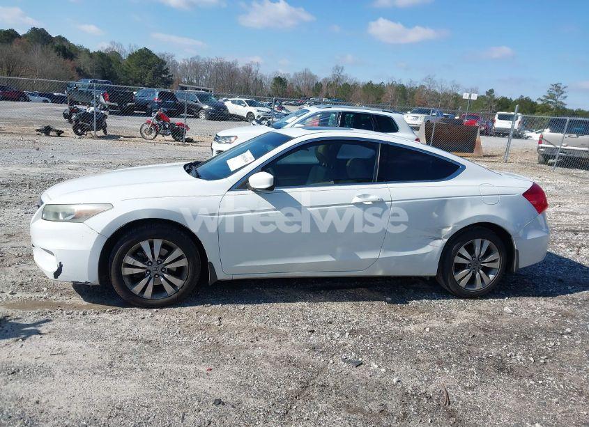 Photo 14 of 2011 Honda Accord 2.4 EX (VIN 1HGCS1B76BA011235)