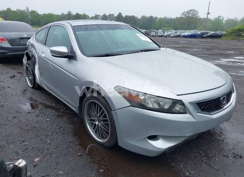 2010 Honda Accord 2.4 EX (VIN 1HGCS1B7XAA020034) main photo