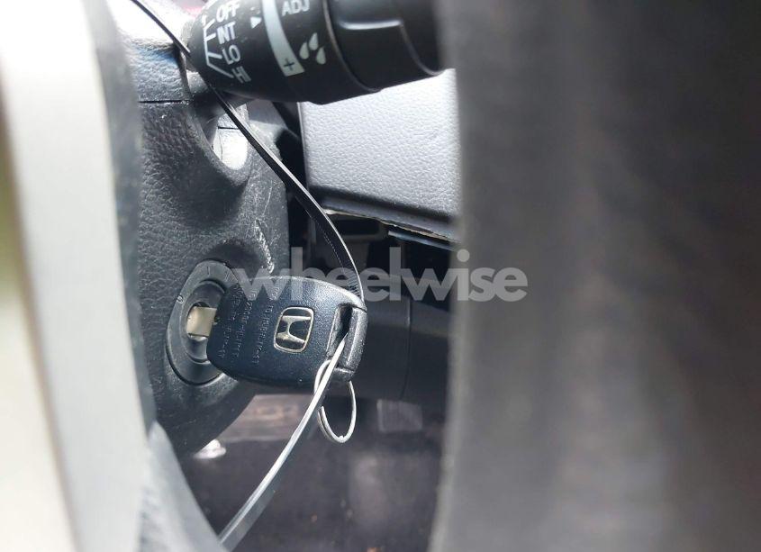 Photo 11 of 2010 Honda Accord 2.4 EX (VIN 1HGCS1B7XAA020034)