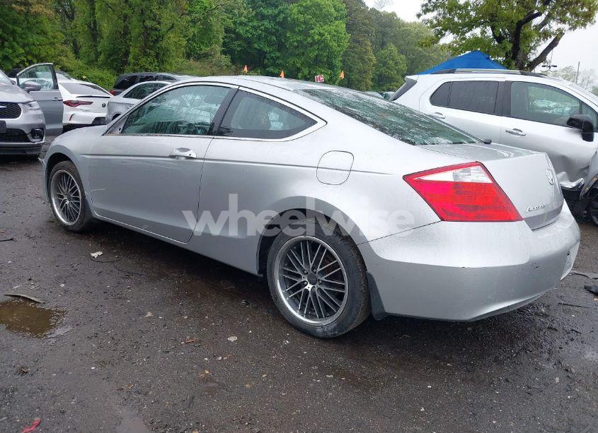Photo 3 of 2010 Honda Accord 2.4 EX (VIN 1HGCS1B7XAA020034)