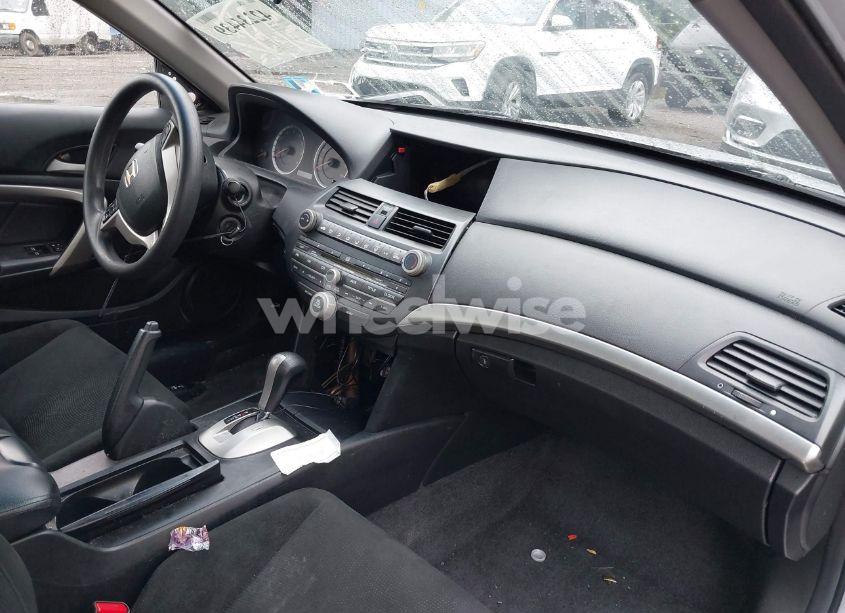 Photo 5 of 2010 Honda Accord 2.4 EX (VIN 1HGCS1B7XAA020034)