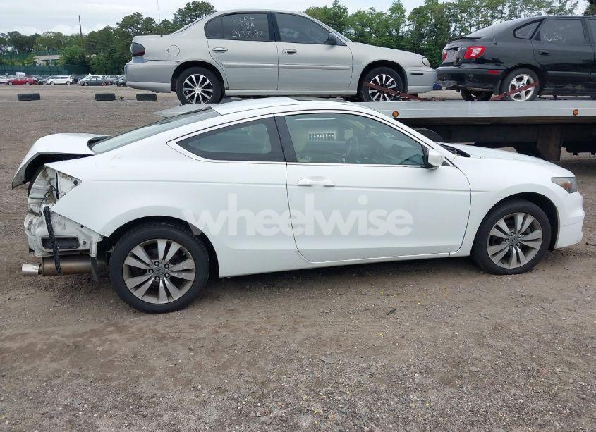 Photo 13 of 2012 Honda Accord 2.4 EX (VIN 1HGCS1B7XCA005522)