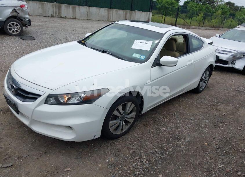 Photo 2 of 2012 Honda Accord 2.4 EX (VIN 1HGCS1B7XCA005522)