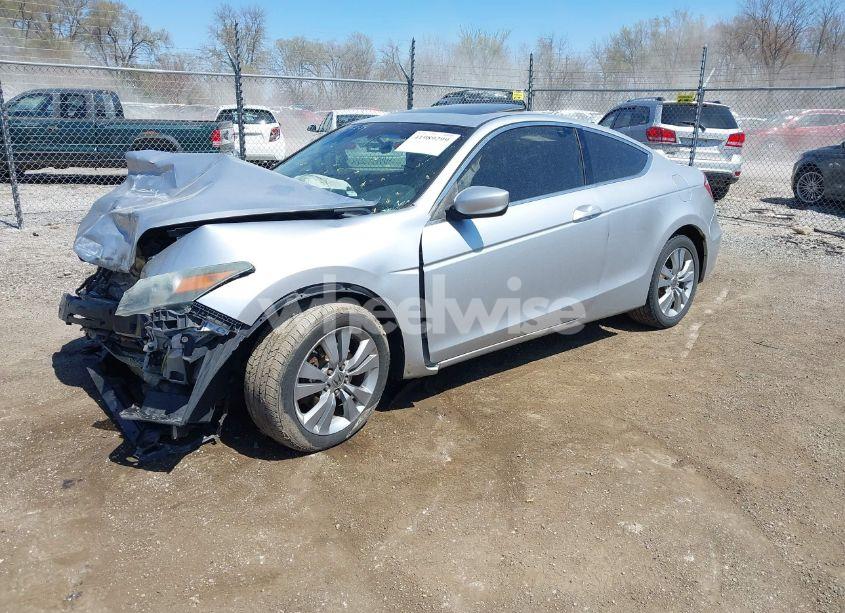 Photo 2 of 2010 Honda Accord 2.4 EX-L (VIN 1HGCS1B80AA003865)