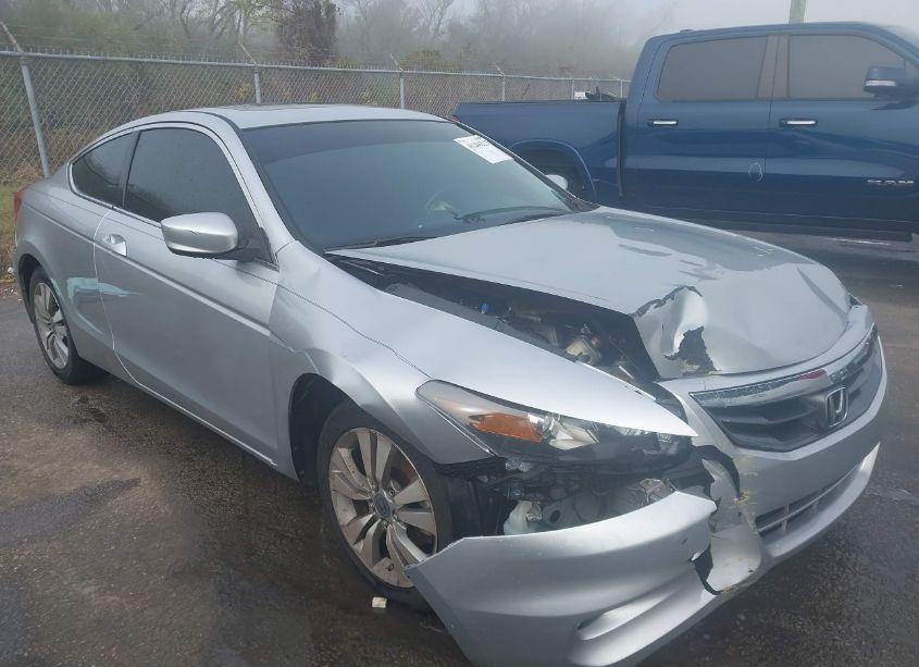 2011 Honda Accord 2.4 EX-L (VIN 1HGCS1B80BA003950) main photo