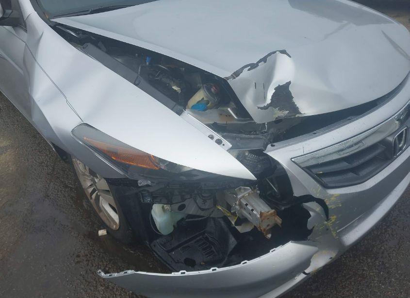 Photo 6 of 2011 Honda Accord 2.4 EX-L (VIN 1HGCS1B80BA003950)