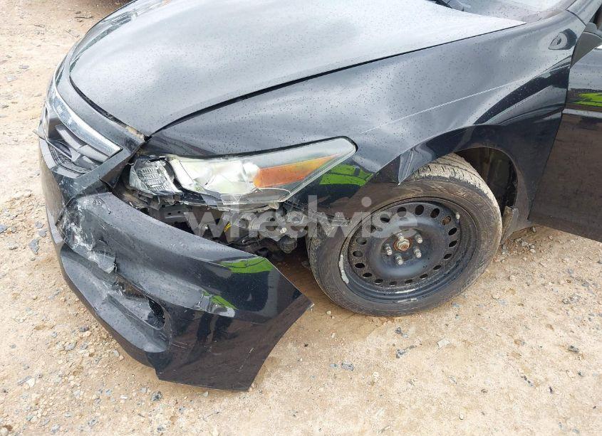 Photo 6 of 2012 Honda Accord 2.4 EX-L (VIN 1HGCS1B80CA014769)