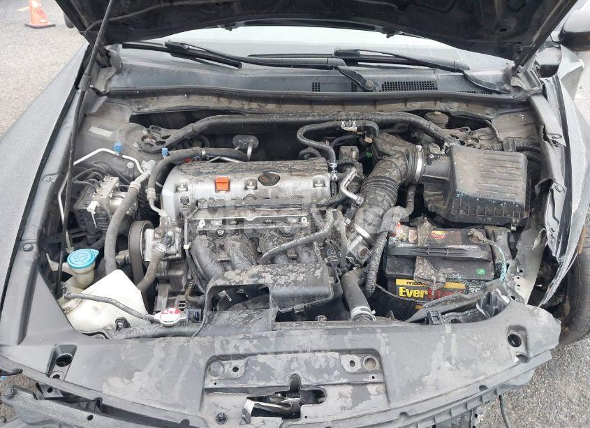 Photo 10 of 2012 Honda Accord 2.4 EX-L (VIN 1HGCS1B80CA016375)