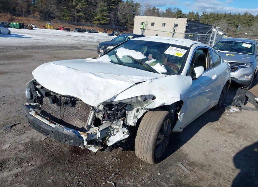 Photo 2 of 2012 Honda Accord CPE 2.4 EX-L/EX-L (VIN 1HGCS1B80CA016957)