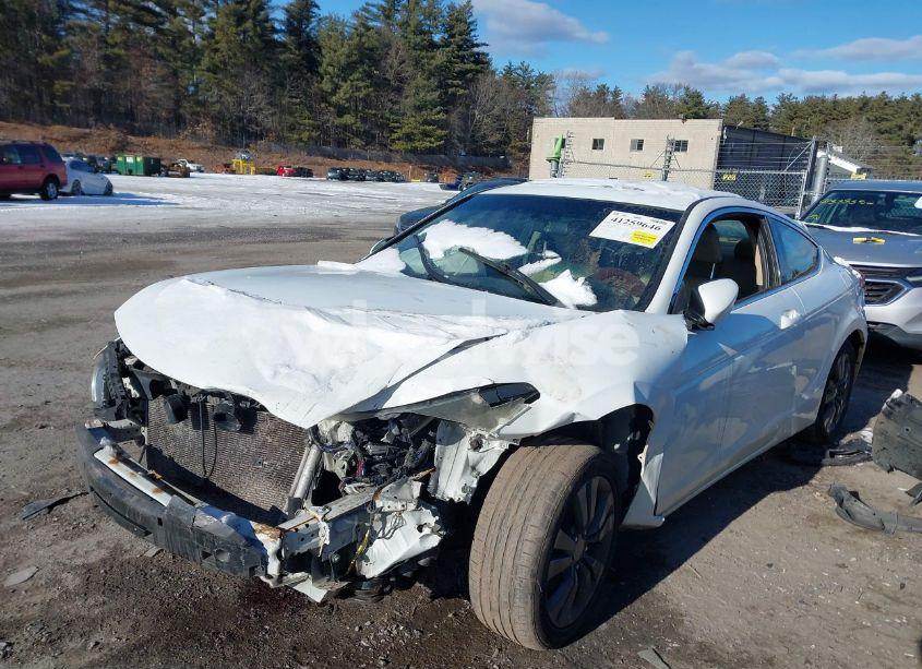 Photo 6 of 2012 Honda Accord CPE 2.4 EX-L/EX-L (VIN 1HGCS1B80CA016957)