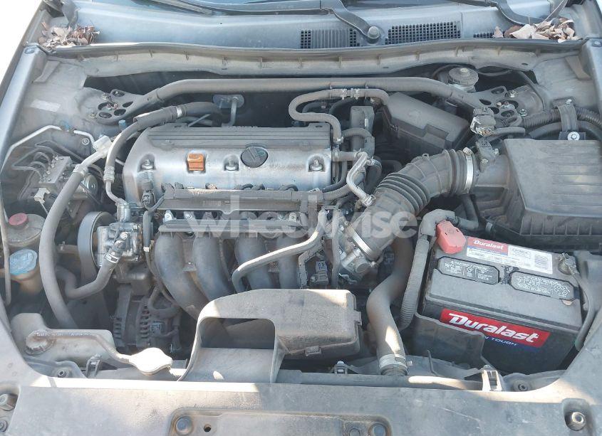 Photo 10 of 2010 Honda Accord 2.4 EX-L (VIN 1HGCS1B81AA000005)