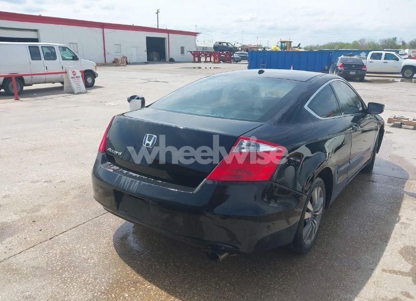 Photo 6 of 2010 Honda Accord 2.4 EX-L (VIN 1HGCS1B81AA000005)