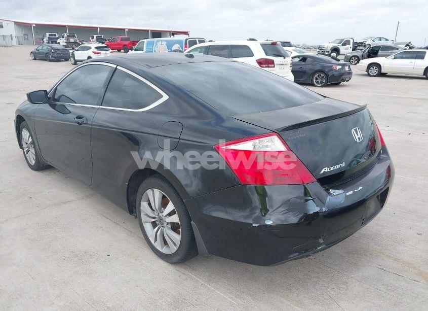 Photo 3 of 2010 Honda Accord 2.4 EX-L (VIN 1HGCS1B81AA001445)