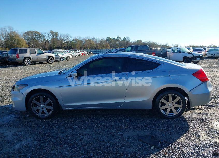 Photo 14 of 2011 Honda Accord 2.4 EX-L (VIN 1HGCS1B81BA006002)