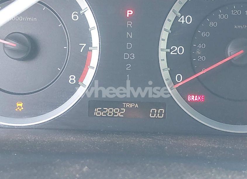 Photo 15 of 2011 Honda Accord 2.4 EX-L (VIN 1HGCS1B81BA006002)