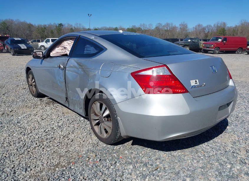 Photo 3 of 2010 Honda Accord 2.4 EX-L (VIN 1HGCS1B83AA010020)
