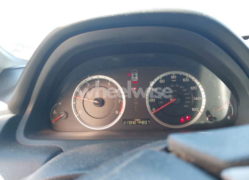 Photo 7 of 2010 Honda Accord 2.4 EX-L (VIN 1HGCS1B83AA010020)