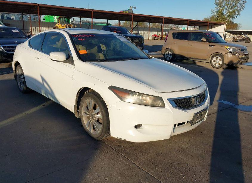 2010 Honda Accord 2.4 EX-L (VIN 1HGCS1B83AA020269) main photo