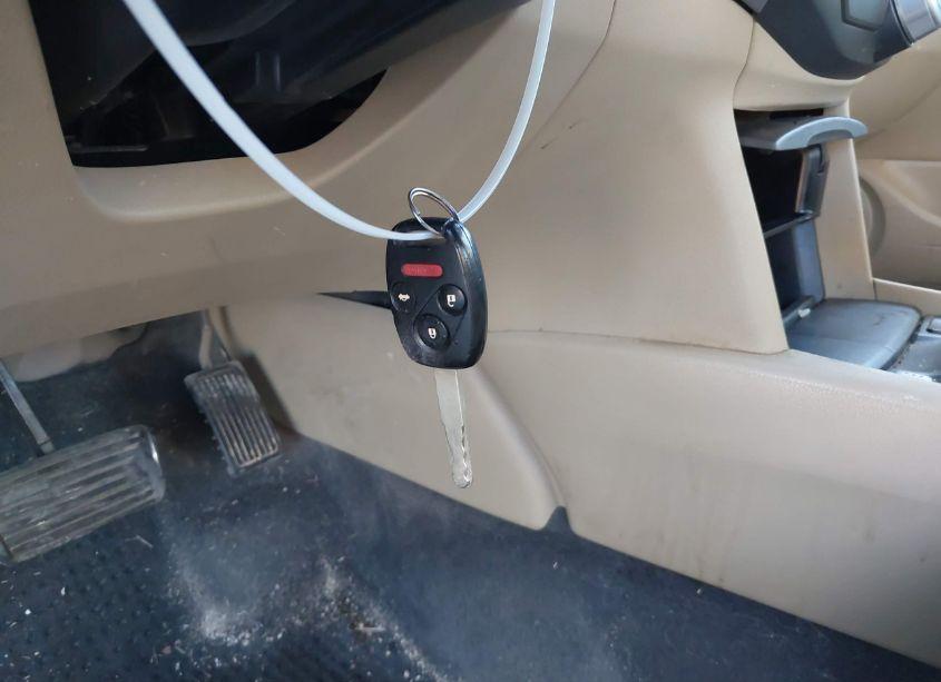 Photo 11 of 2010 Honda Accord 2.4 EX-L (VIN 1HGCS1B83AA020269)