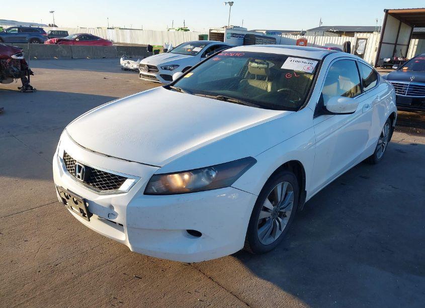 Photo 2 of 2010 Honda Accord 2.4 EX-L (VIN 1HGCS1B83AA020269)