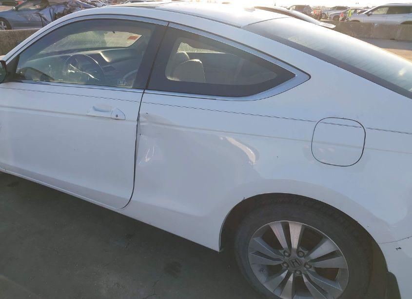 Photo 6 of 2010 Honda Accord 2.4 EX-L (VIN 1HGCS1B83AA020269)