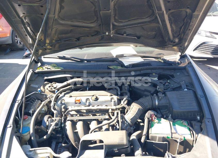 Photo 10 of 2011 Honda Accord 2.4 EX-L (VIN 1HGCS1B83BA003778)