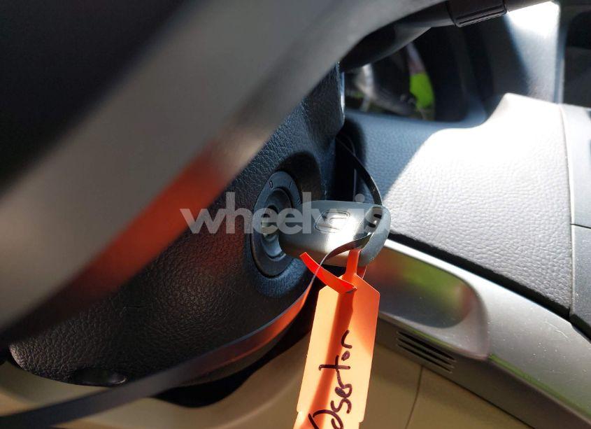 Photo 11 of 2010 Honda Accord 2.4 EX-L (VIN 1HGCS1B84AA004372)