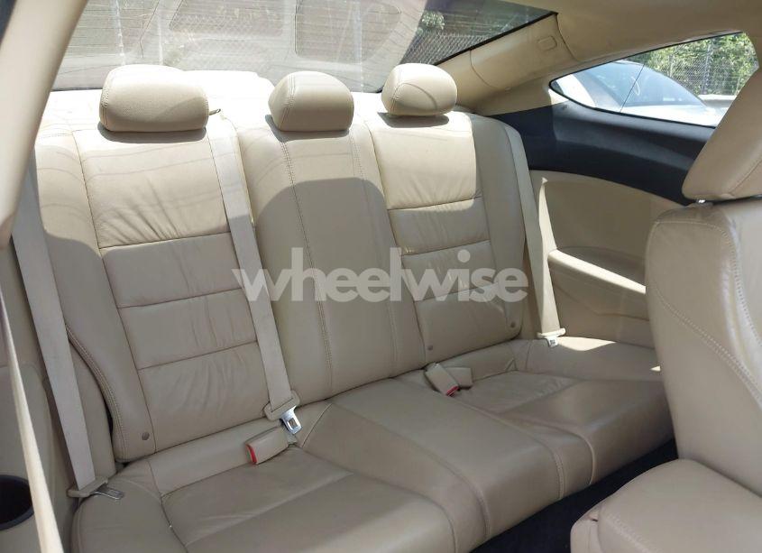 Photo 8 of 2010 Honda Accord 2.4 EX-L (VIN 1HGCS1B84AA004372)