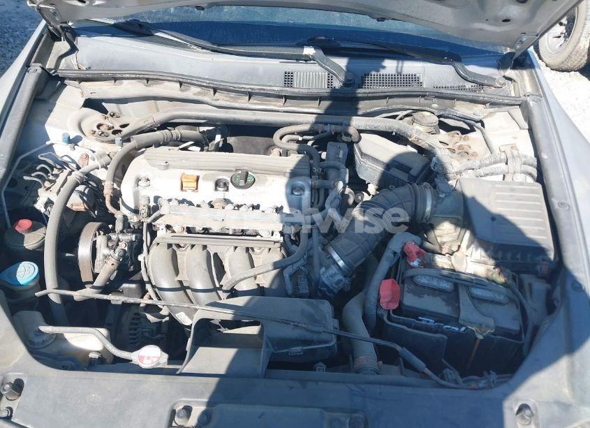 Photo 10 of 2010 Honda Accord 2.4 EX-L (VIN 1HGCS1B84AA005148)