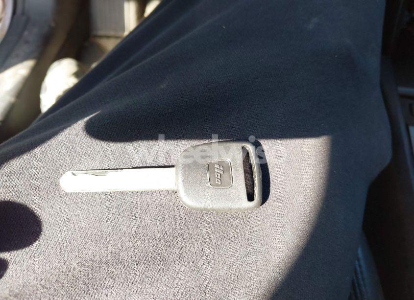 Photo 11 of 2010 Honda Accord 2.4 EX-L (VIN 1HGCS1B84AA005148)