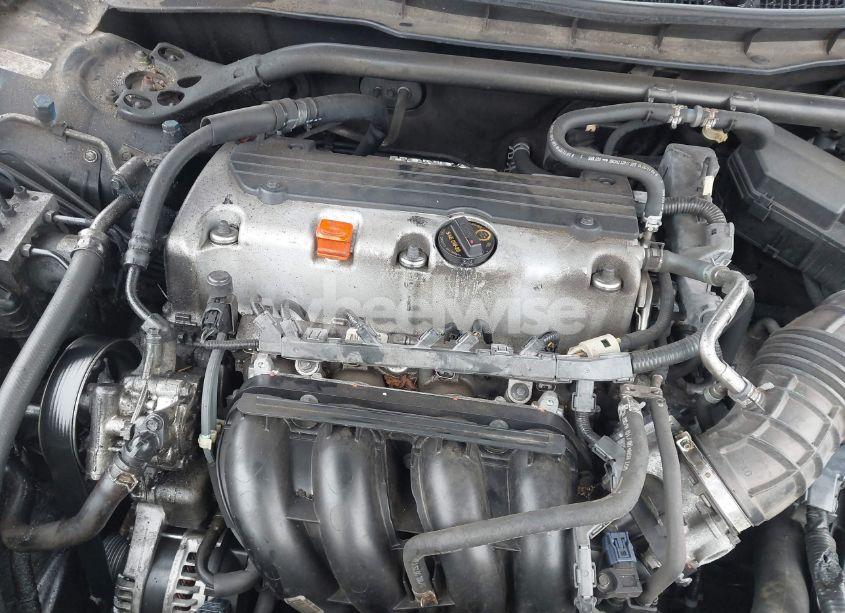 Photo 10 of 2011 Honda Accord 2.4 EX-L (VIN 1HGCS1B84BA005295)