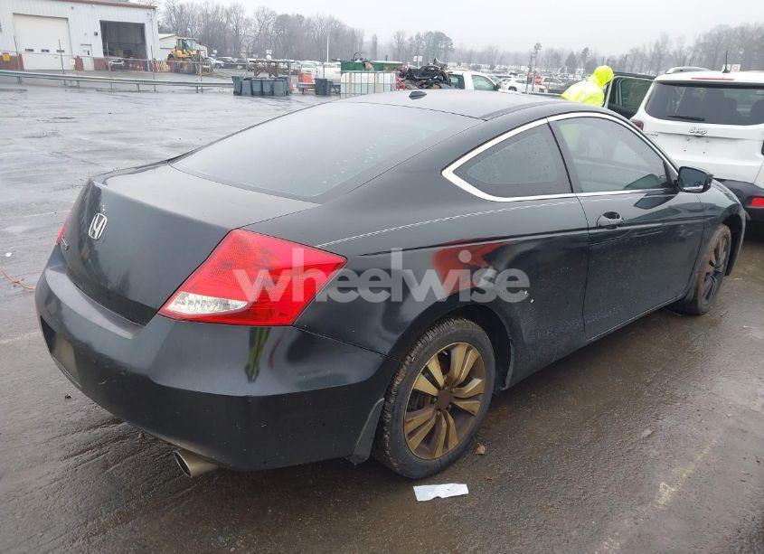 Photo 4 of 2011 Honda Accord 2.4 EX-L (VIN 1HGCS1B84BA005295)