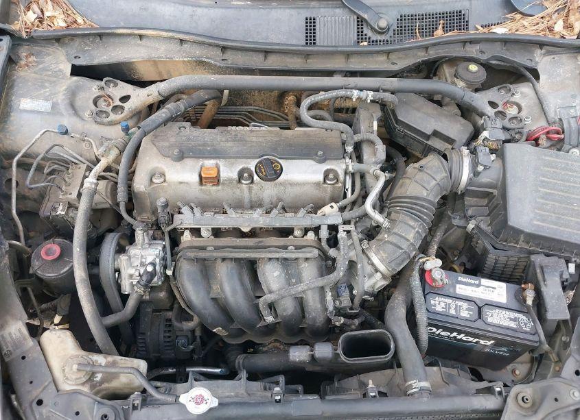 Photo 10 of 2011 Honda Accord 2.4 EX-L (VIN 1HGCS1B84BA013185)