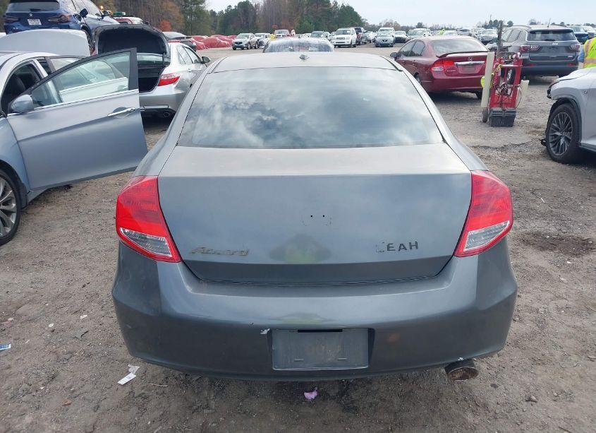 Photo 17 of 2011 Honda Accord 2.4 EX-L (VIN 1HGCS1B84BA013185)