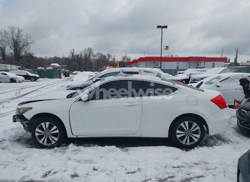 Photo 15 of 2011 Honda Accord 2.4 EX-L (VIN 1HGCS1B84BA013915)