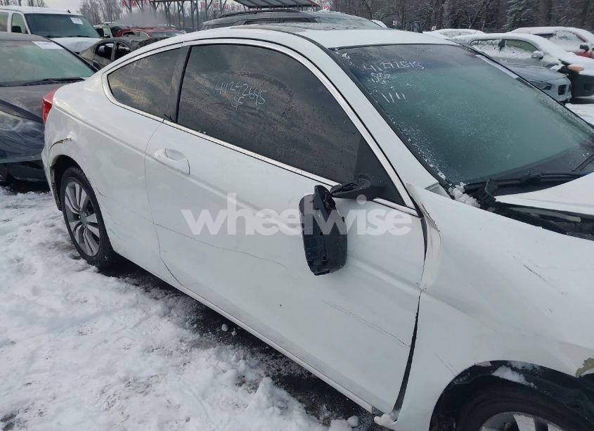 Photo 20 of 2011 Honda Accord 2.4 EX-L (VIN 1HGCS1B84BA013915)