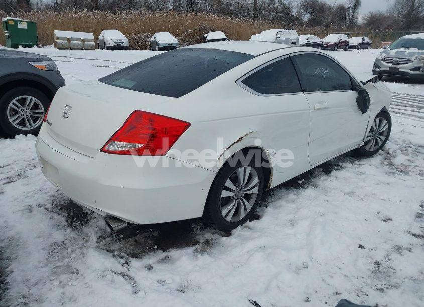 Photo 4 of 2011 Honda Accord 2.4 EX-L (VIN 1HGCS1B84BA013915)