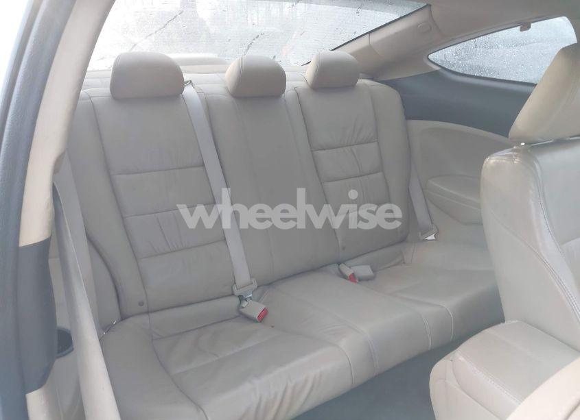 Photo 8 of 2011 Honda Accord 2.4 EX-L (VIN 1HGCS1B84BA013915)